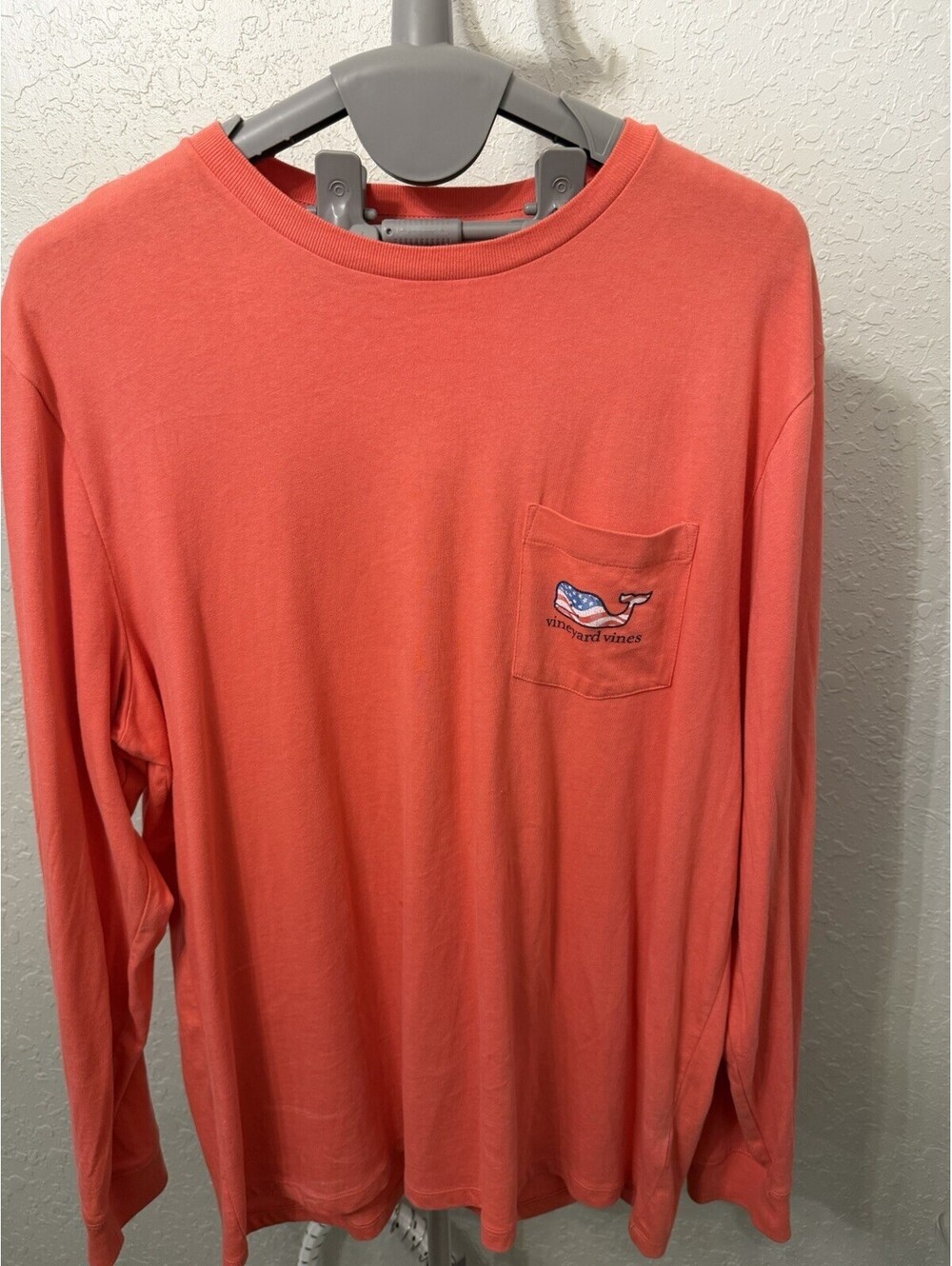 Vineyard Vines Mens XL Coral Long Sleeve Pocket Tee American Flag Whale